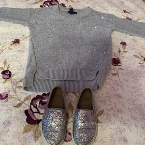 Girls sparkle sweater and sneaker